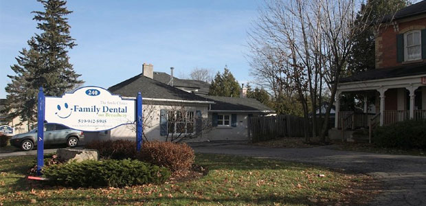 Orangeville dentists at Family Dental on Broadway- cosmetic, general, family, pediatric, restorative, natural and holistic dentistry in Orangeville.